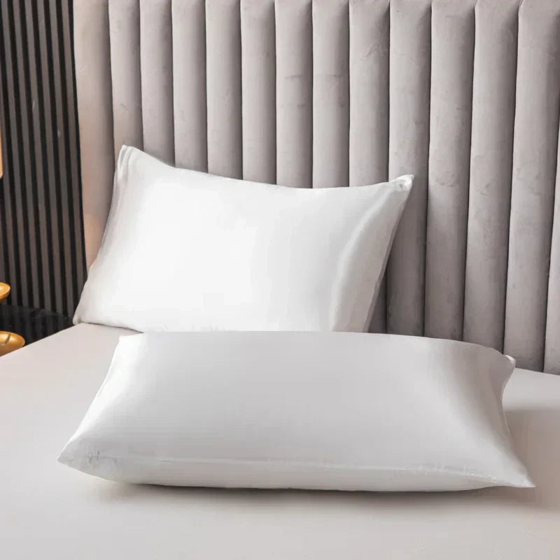 Set 3 Pezzi – Copripiumino in Raso, morbido e delicato, per notti dal tocco di lusso